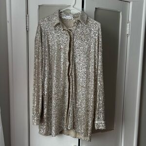 Beginning Boutique Zariah Gold Sequin Long Sleeve Shirt Size 4
